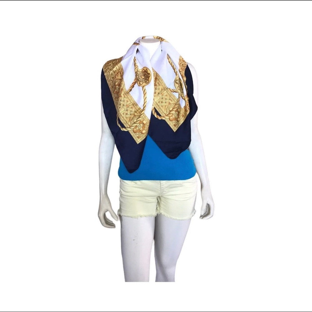 Vibrant Pattern Scarf - image 2